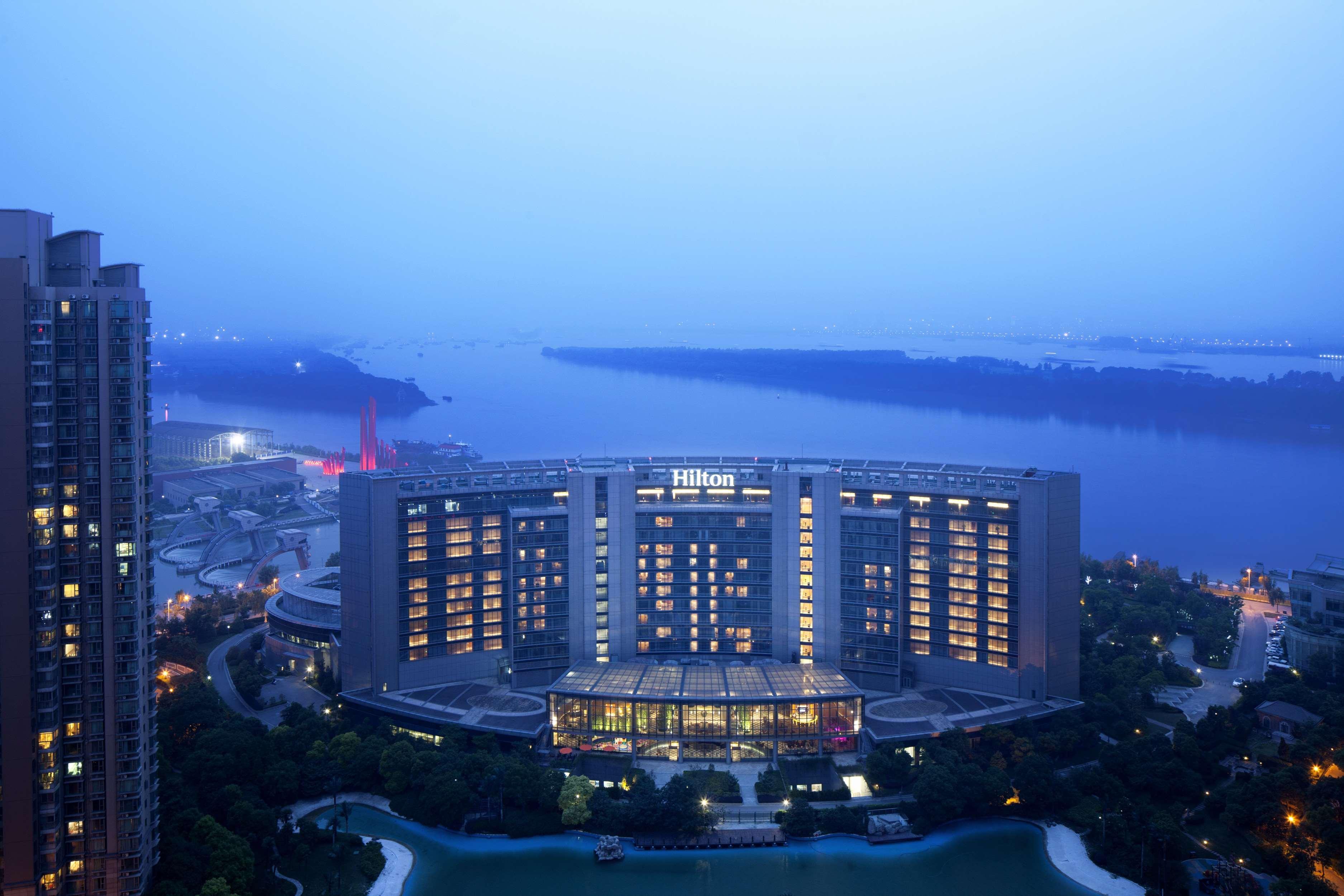 Hilton Nanjing Riverside Buitenkant foto